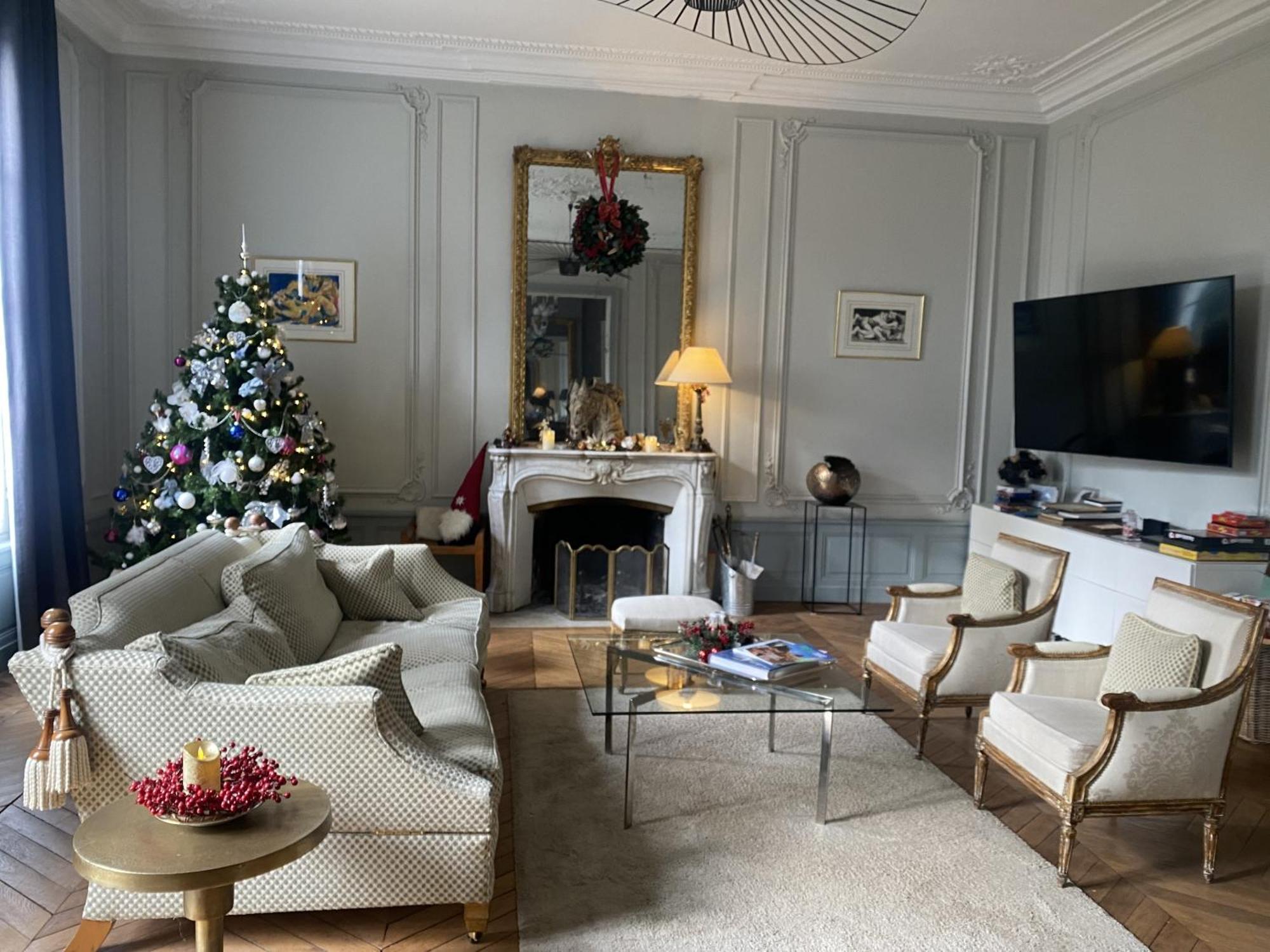 La Grande Carree Bed & Breakfast Saint-Cyr-sur-Loire Dış mekan fotoğraf