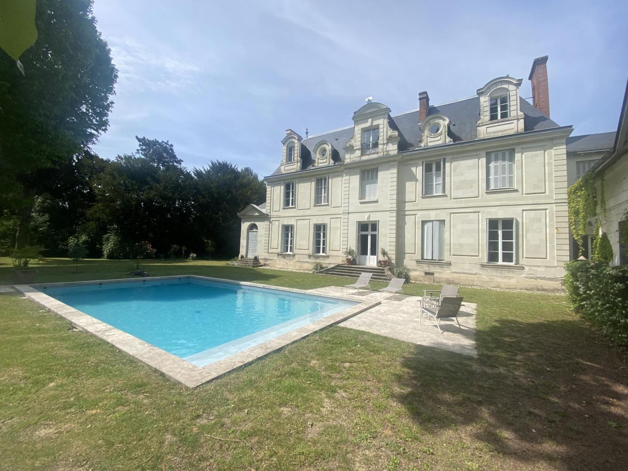 La Grande Carree Bed & Breakfast Saint-Cyr-sur-Loire Dış mekan fotoğraf