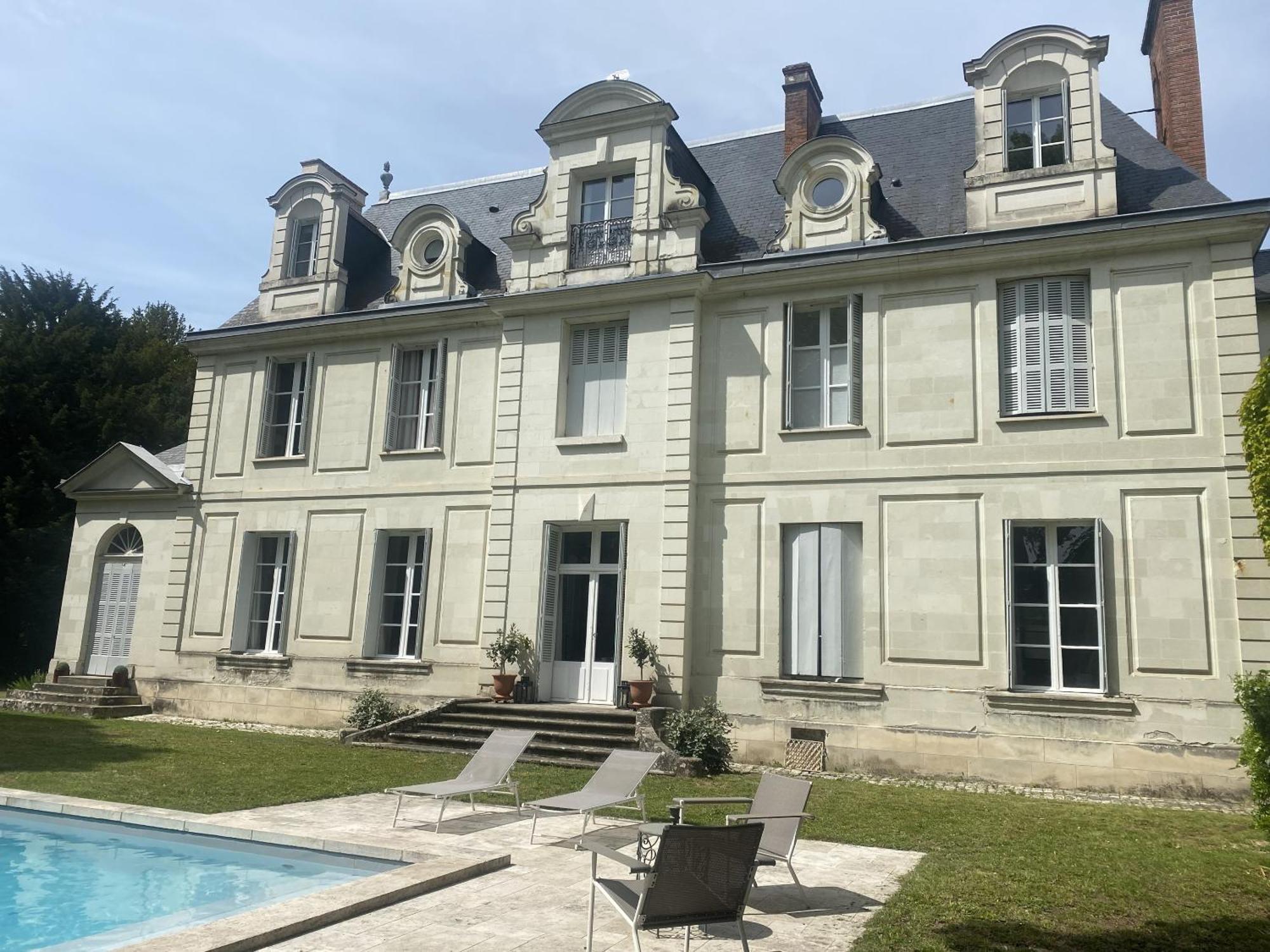 La Grande Carree Bed & Breakfast Saint-Cyr-sur-Loire Dış mekan fotoğraf