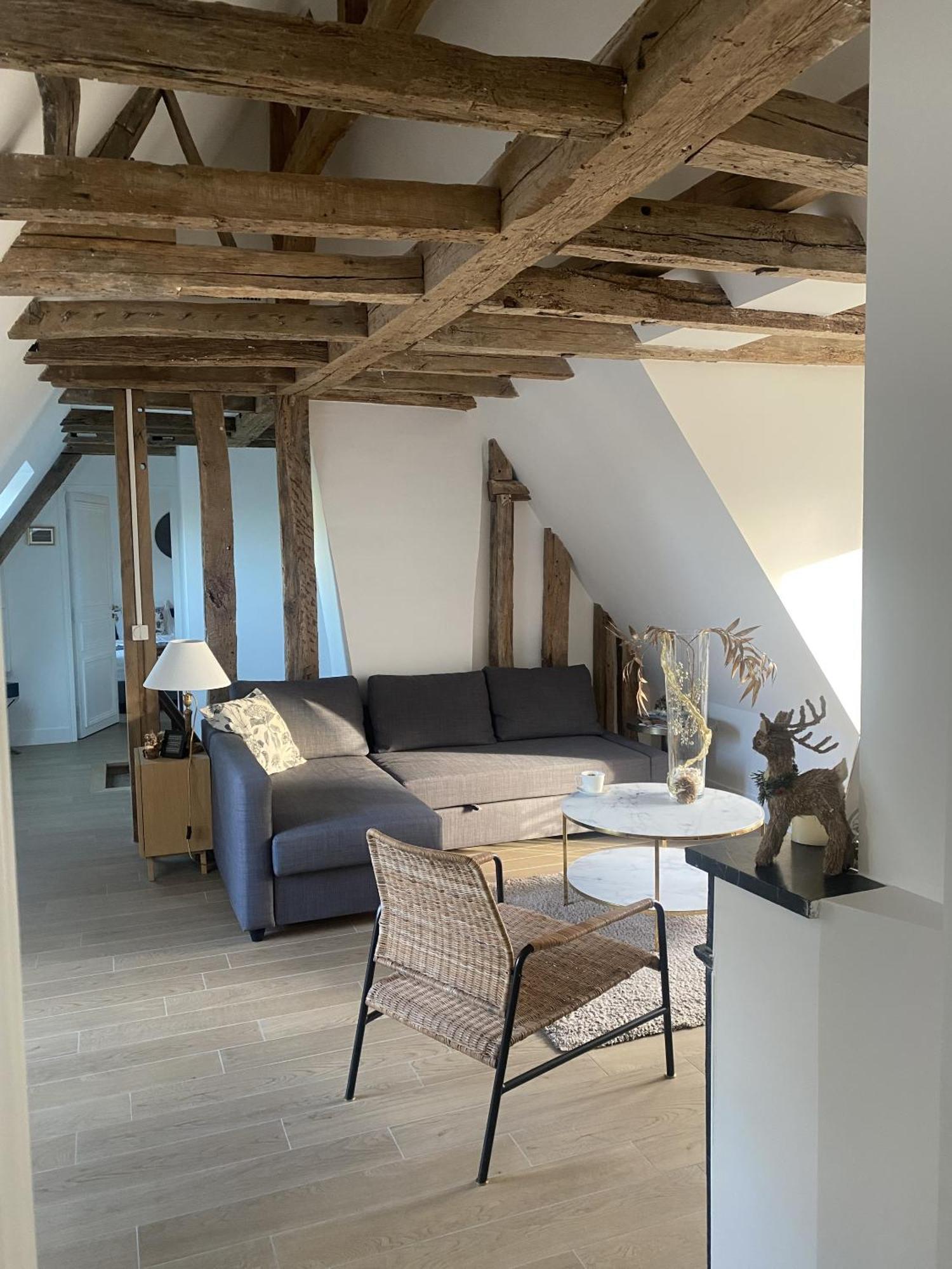 La Grande Carree Bed & Breakfast Saint-Cyr-sur-Loire Dış mekan fotoğraf