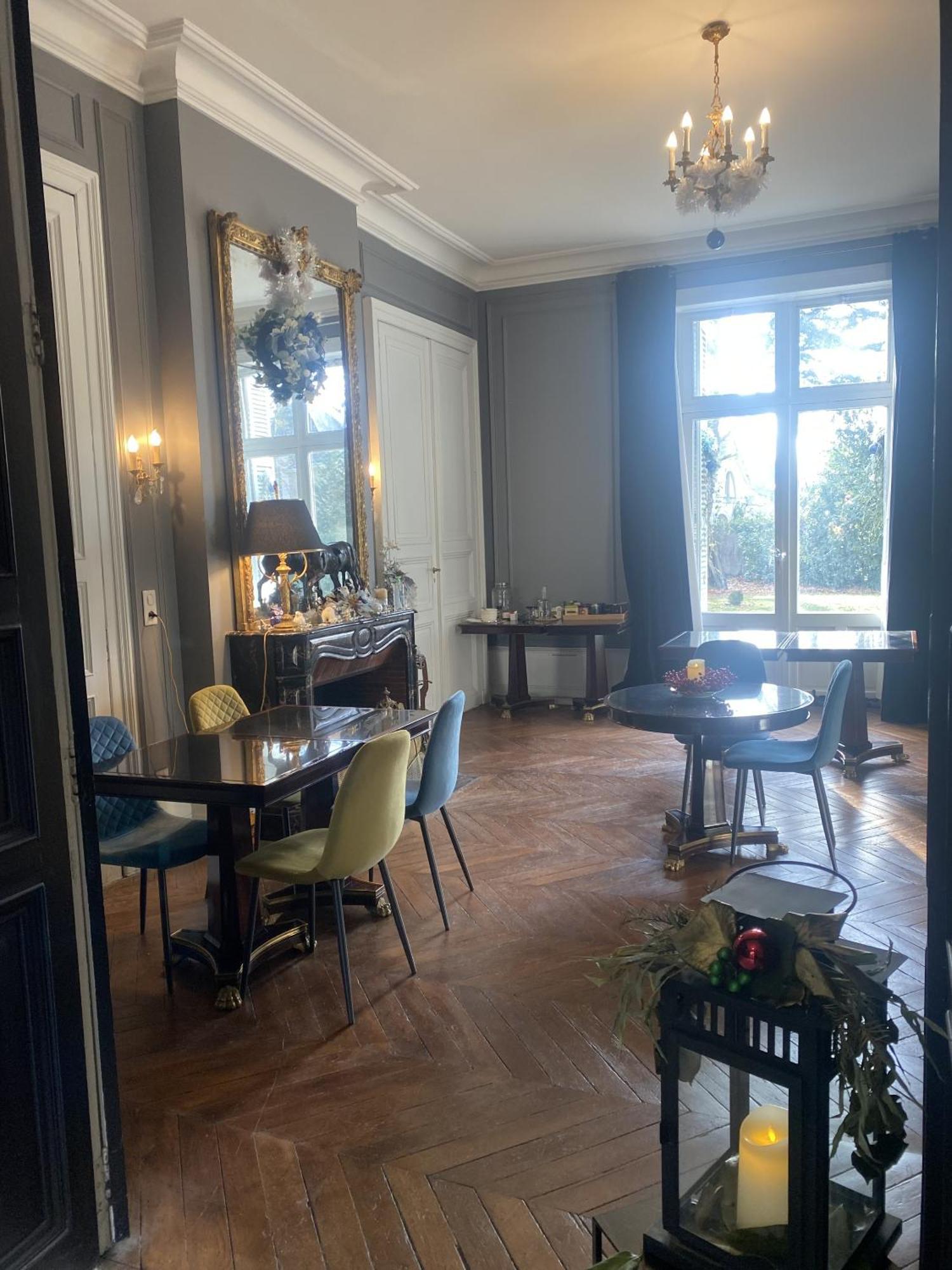 La Grande Carree Bed & Breakfast Saint-Cyr-sur-Loire Dış mekan fotoğraf