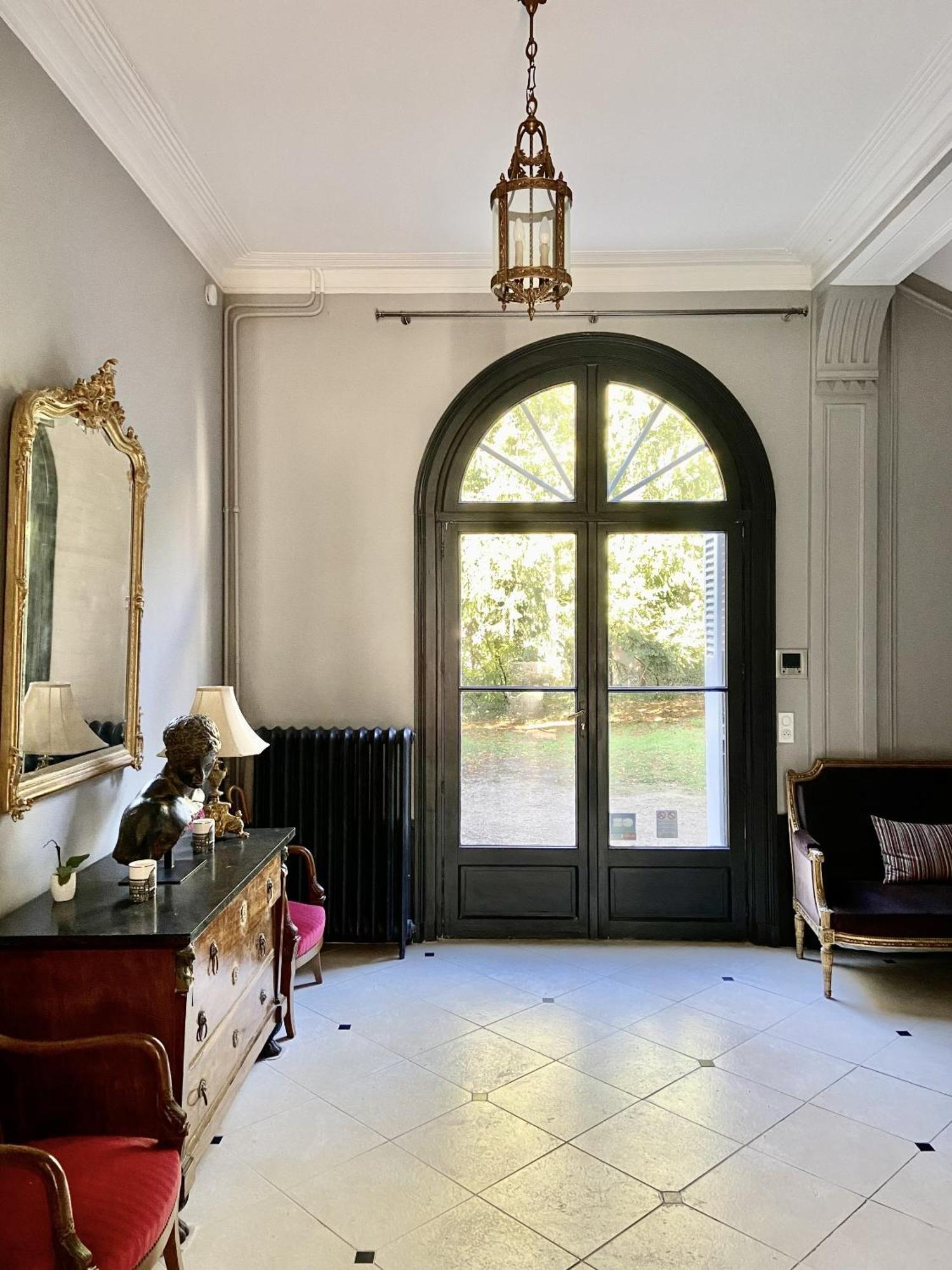 La Grande Carree Bed & Breakfast Saint-Cyr-sur-Loire Dış mekan fotoğraf
